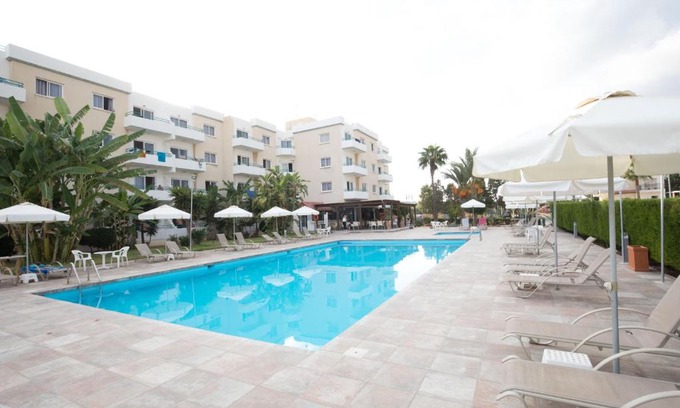 Pernera Apartamento | DebbieXenia Hotel Apartments