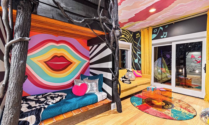 Asheville Casa | Decadent W Asheville Home, Rooftop Hot Tub & Views