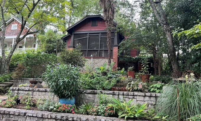 Oakhurst Apartamento | Decatur Garden Studio Apartment