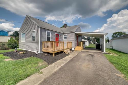 Natrona Heights Casa | Deck and Patio Inviting Abode in Natrona Heights!