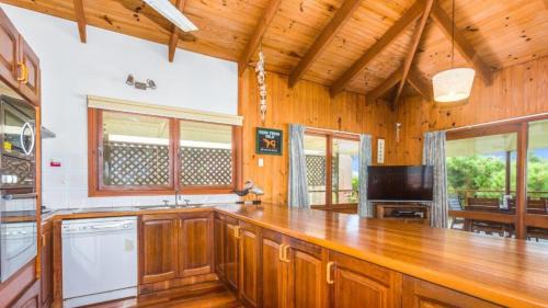 Pottsville Casa | Deck house