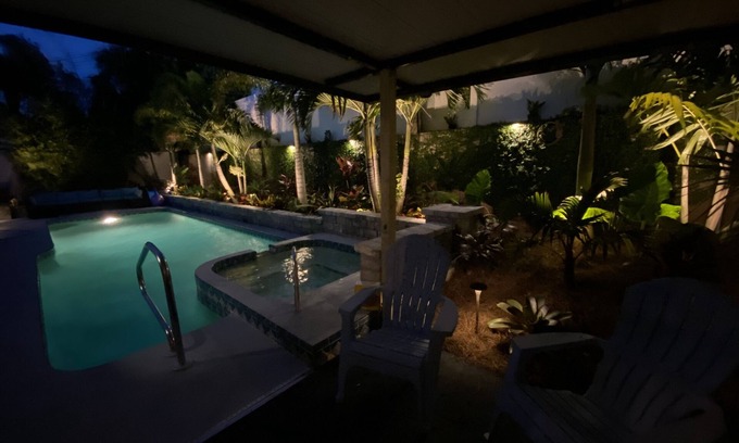 Daytona Beach Casa | 💎 decked out home with Spa and pool area!
