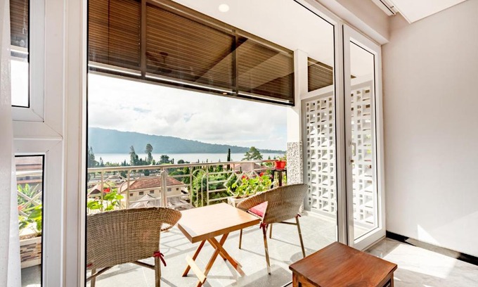 Candikuning Hotel | Dedanau Hotel