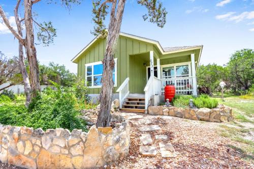 Canyon Lake Casa | Deer Meadows Green House