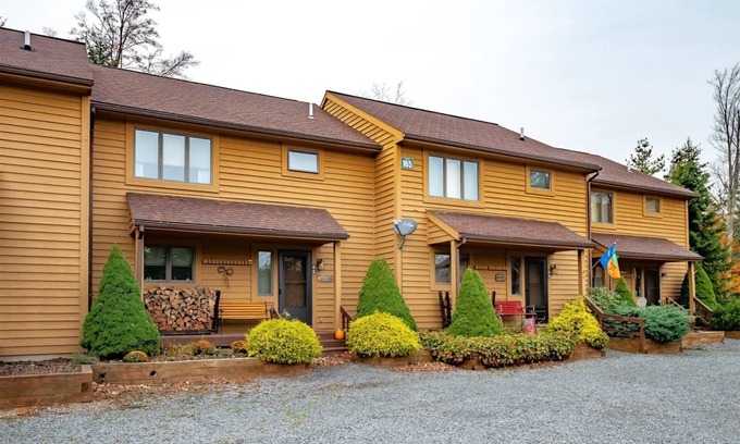 Davis Condominio | Deerfield Village 42 - 3. 5 millas a Canaan Valley Ski Resort y 4 millas a White Grass Cross Country