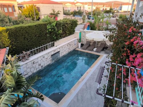 Alacati Cama Y Desayuno | Degirmenli Konak Hotel
