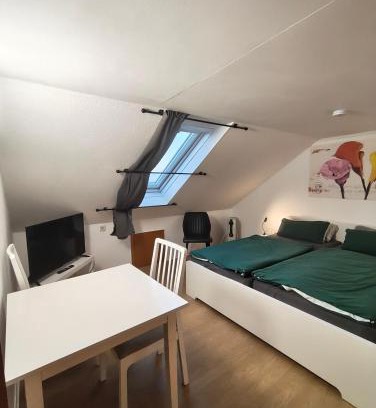 Beckedorf Apartamento | Deisterferien FeWo Hygge unterm Dach, 3 Personen, Balkon, Nur Netflix, WLAN, A2 Nähe