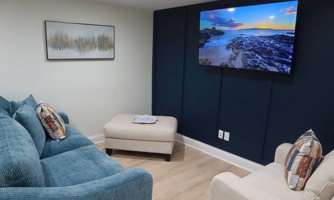 Supply Casa | Deja Blue at the beach! within 1.5 mile from the beach with boat parking!!