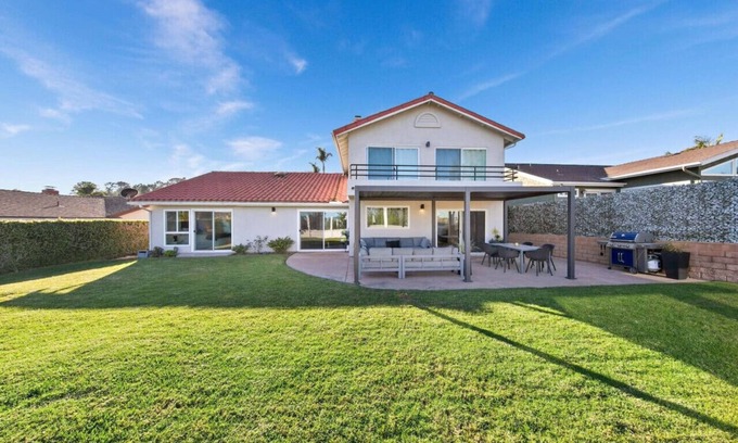 Del Mar Heights Casa | Del Mar Heights Delight