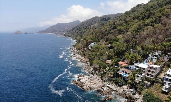 Mismaloya Villa | Del Mar PV Private Oceanfront Resort Chef Included
