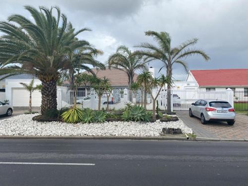 Pinelands Casa | Delash Pine Villa