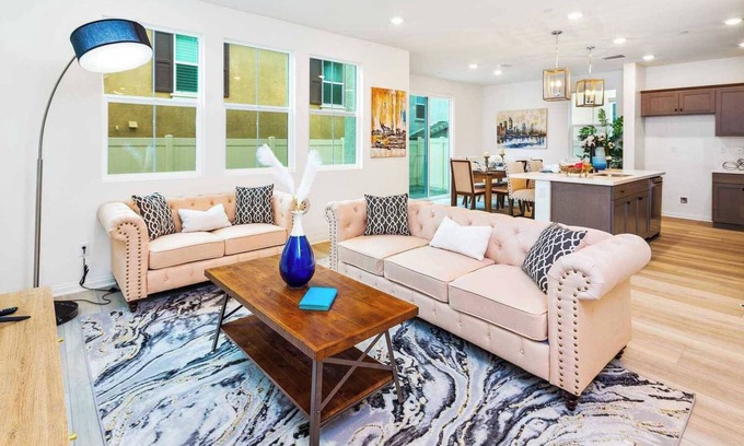 Upland Casa | Delight on Coral Bells Pl #41423