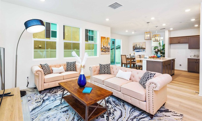 Upland Casa | Delight on Coral Bells Pl #41423