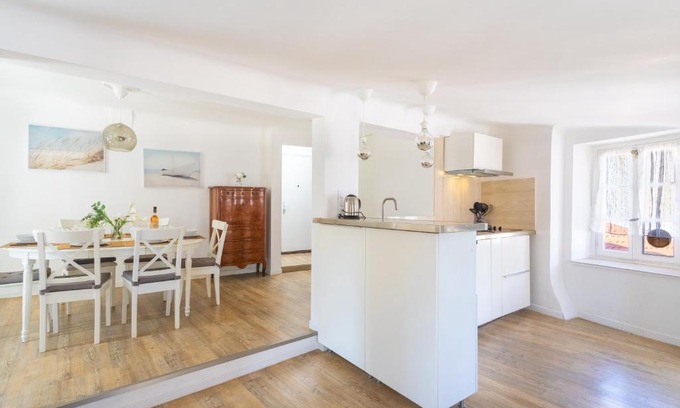 Le Mourillon Apartamento | Delightful 1 bedroom with AC close to the beach with box - Dodo et Tartine