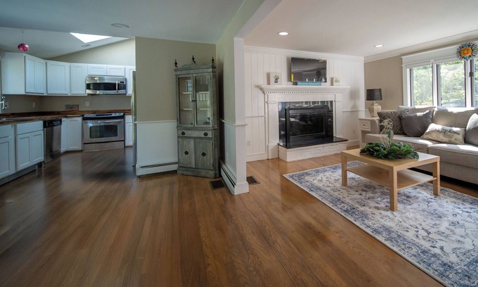 East Sandwich Casa | Delightful 2-bedroom house with AC in charming Sandwich