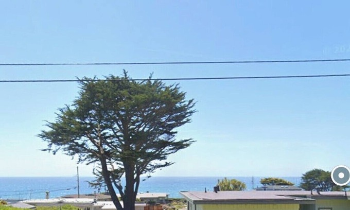 Bodega Bay Cabaña | Delightful 2-bedroom occuan view cottage , 2 minutes walk to the beach