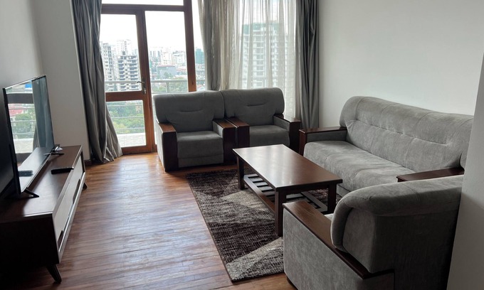 Kirkos Apartamento | Delightful 3-bedroom apartment with best view in Addis Ababa