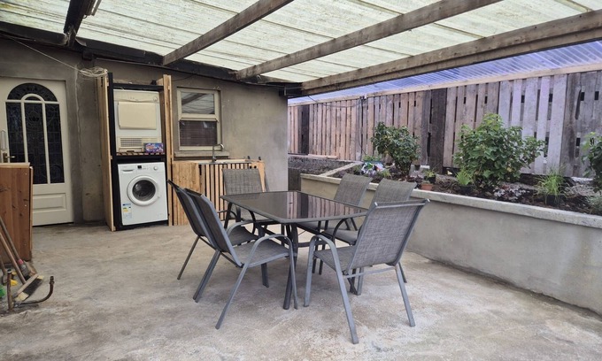 Broadford Casa | Delightful 4 bed Georgian Cottage Ardboula, Tulla