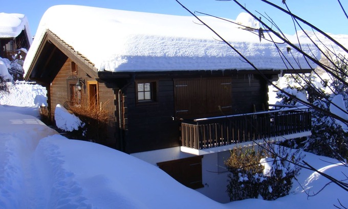 Nendaz Chalet De Esquí | Encantador chalet independiente cerca del remonte y del centro del pueblo de Haute Nendaz.