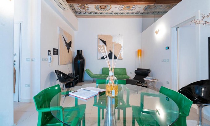 Ferrara Historic Centre Apartamento | Delle Scienze 11