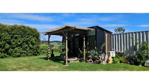 Whangarei Casa | Deloraine Tiny Retreat by Tiny Away