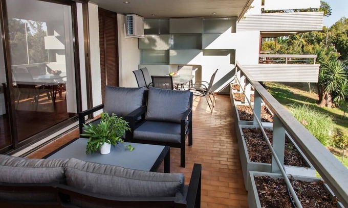 Kifisia Apartamento | Delux Apartment with Amazing Balcony!
