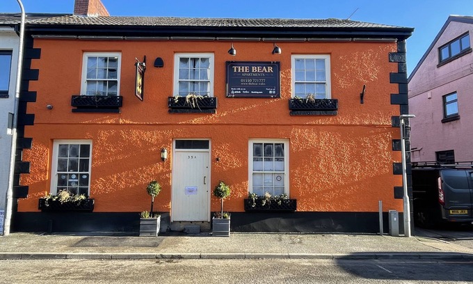 Llandovery Apartamento | Deluxe, 2 Bed Apartment in the centre of Llandovery