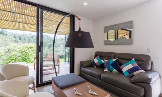 Retiro Casa | Deluxe 2-bedroom villa with jacuzzi