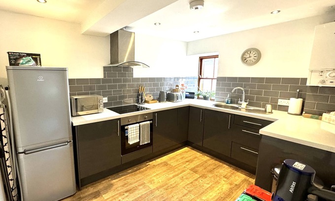 Llandovery Apartamento | Deluxe, 4 Bed Apartment in the centre of Llandovery