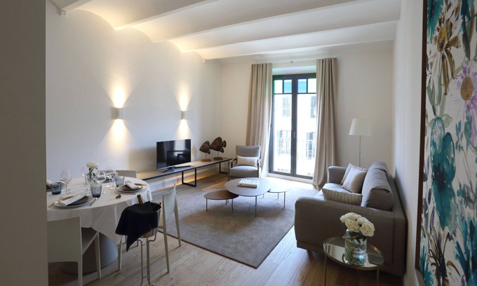 Old Town Apartamento | Apartamento Deluxe, en pleno centro de Girona. WIFI& AIR