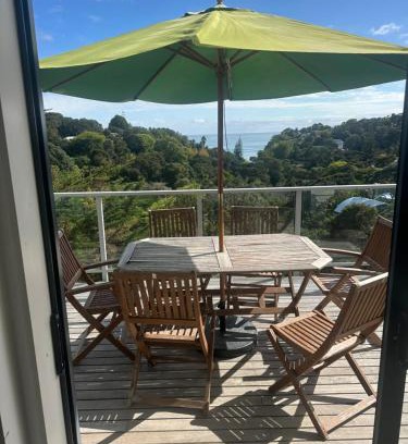Palm Beach Casa | Deluxe Bedroom ldouble or twin bedl in shared Premium Villa at Waiheke Island Resort