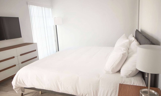 Downtown Fort Lauderdale Condominio | ✨Deluxe Designer Two Bedroom at Fort Lauderdale