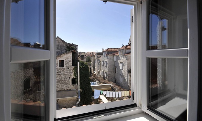 Trogir Hotel | Habitación doble de lujo en el centro histórico de Trogir