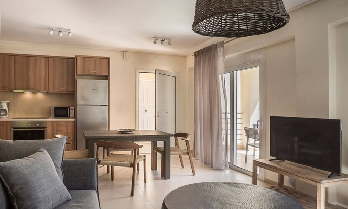 Karavomylos Villa | Apartamento Deluxe Cefalonia | Apartamento Canella | 2 habitaciones | Piscina al aire libre | Karavo