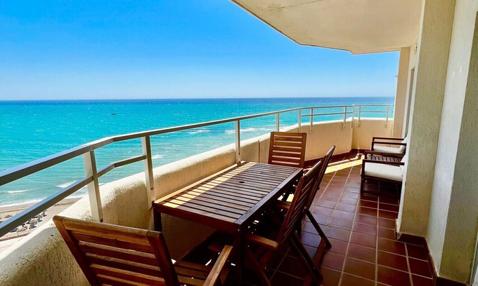 Benalmadena Costa Apartamento | Apartamento Grande Deluxe Vista Mar Benalbeach