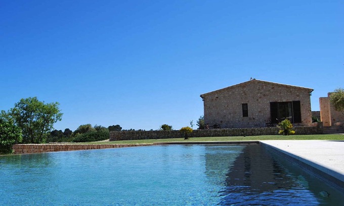 Manacor Villa | Deluxe Mallorcan Finca I Combining the privacy of a holiday home with the amenities of a hotel I Finca Sofia I 4 Bedrooms I Porto Cristo