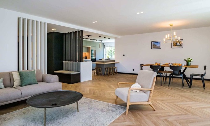 Estoril Apartamento | Deluxe Monte Estoril - by Portugal Portfolio