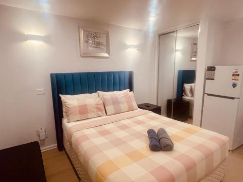 St. Albans Casa | Deluxe Queen Studio