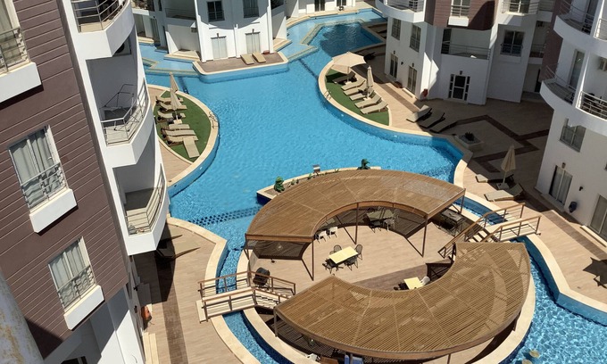 Al Ahyaa Apartamento | Deluxe Roof Top Villa-Huge Patio-Beach Club Access