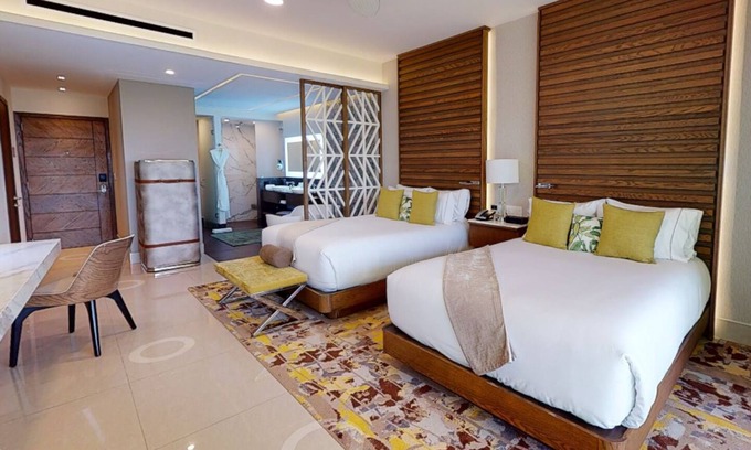 Cancun Hotel | Deluxe Room at Garza Blanca Cancun