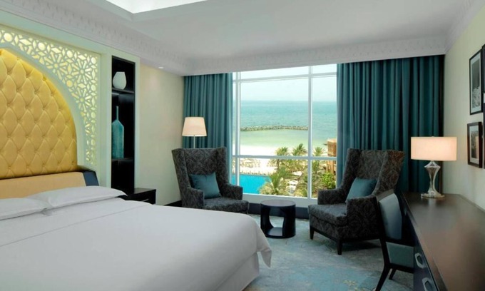 Beach & Coast Apartamento | Deluxe Room Near Al Heera Beach Sharjah
