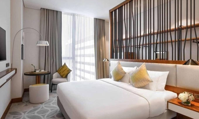Garhoud Apartamento | Deluxe Room Near Qova Cafe