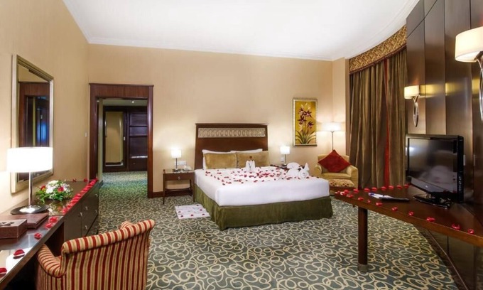 Al-Fujairah Apartamento | Deluxe Room Near Workshop Café By Luxury Bookings