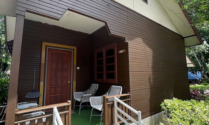 Pulau Perhentian Kecil Complejo | Deluxe Room @ Sharila - BS