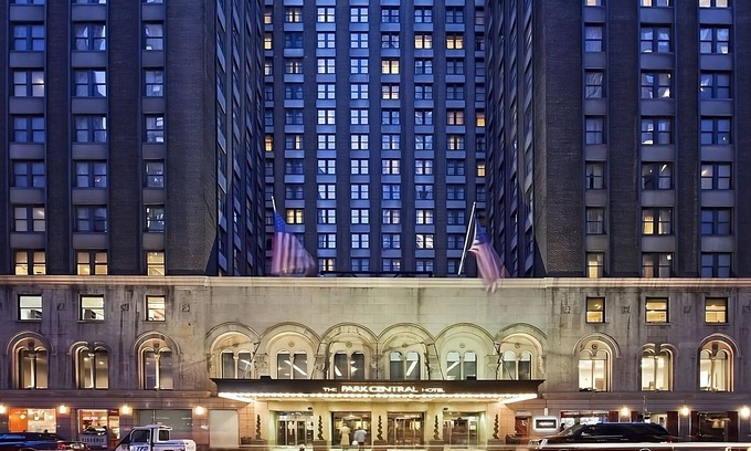 Central Park South Hotel | Deluxe Room Two Queen Beds at Park Central Hotel New York!
