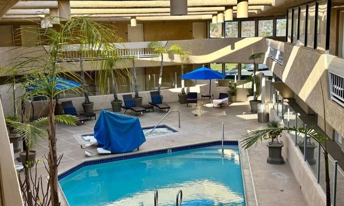 Old Towne Casa | Deluxe Two Queen - The Pacific Inn