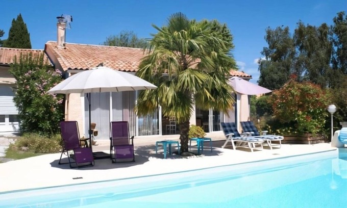 Plassac Cama Y Desayuno | Demeure de l'Estuaire : Twin Room with Private Bathroom