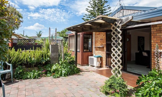Tikipunga Casa | Denby Crest Whangarei Holiday Home