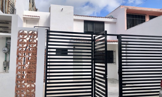 Downtown Cancun Apartamento | Depa Lunero, 5 minutes walking from the beach!