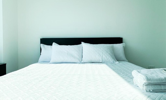Simon Bolivar Apartamento | Depa piso alto frente al mall del sol